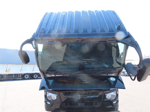 三菱ふそうスーパーグレートシャーシ大型（10t）[写真21]