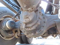 三菱ふそうスーパーグレートシャーシ大型（10t）[写真08]