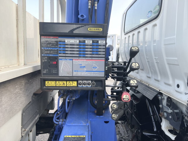 トヨタトヨエースクレーン4段小型（2t・3t）[写真14]