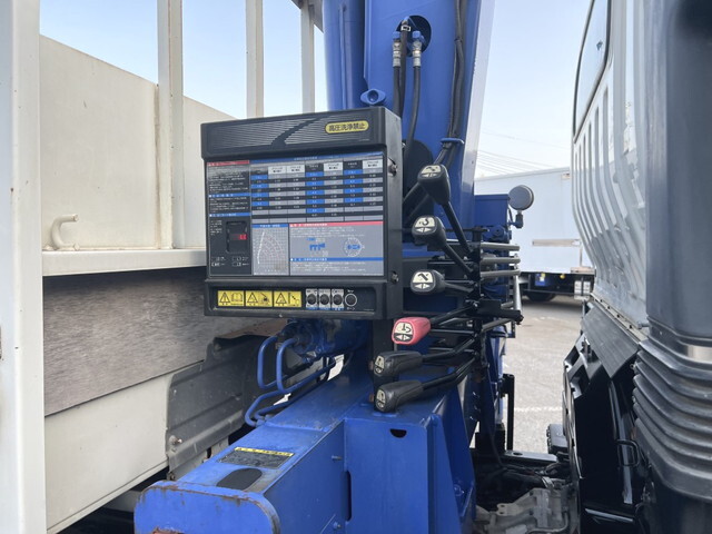 トヨタトヨエースクレーン4段小型（2t・3t）[写真18]