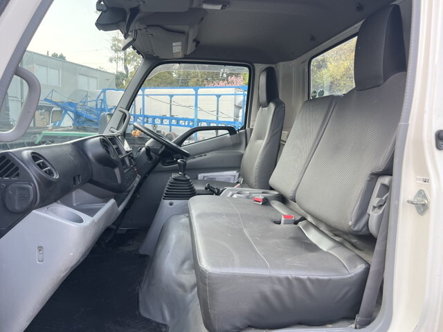 トヨタトヨエースクレーン4段小型（2t・3t）[写真25]