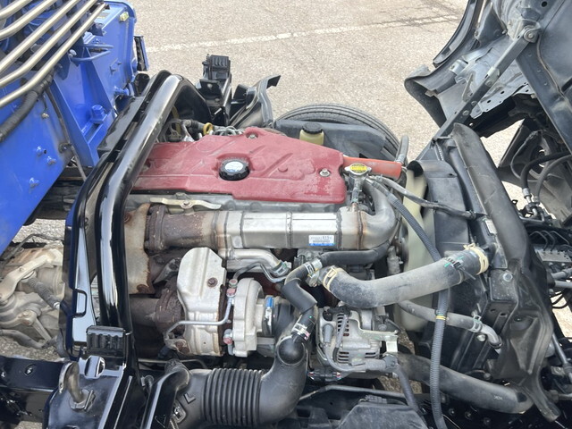 トヨタトヨエースクレーン4段小型（2t・3t）[写真32]