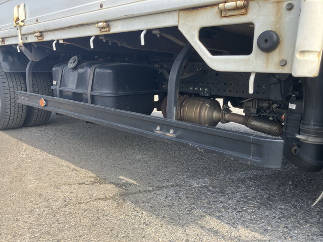 いすゞエルフ平ボディ小型（2t・3t）[写真16]