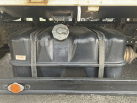 いすゞエルフ平ボディ小型（2t・3t）[写真20]