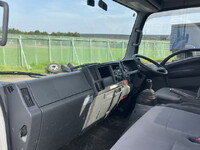 いすゞエルフ平ボディ小型（2t・3t）[写真34]