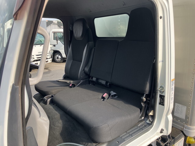 日産アトラスアルミバン小型（2t・3t）[写真29]