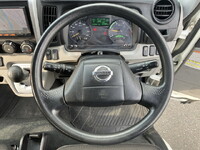 日産アトラスアルミバン小型（2t・3t）[写真34]