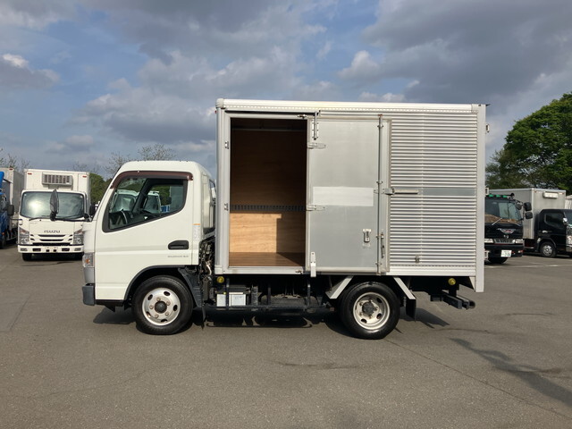日産アトラスアルミバン小型（2t・3t）[写真05]