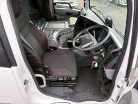 UDトラックスクオンアルミウイング大型（10t）[写真22]