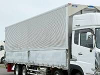 UDトラックスクオンアルミウイング大型（10t）[写真06]