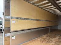 UDトラックスクオンアルミウイング大型（10t）[写真10]