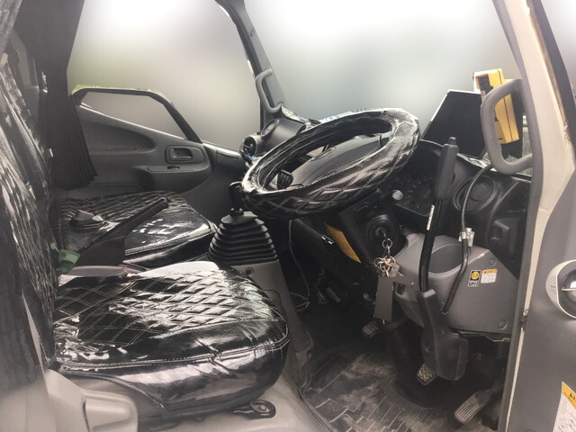 日野デュトロローダーダンプ小型（2t・3t）[写真29]