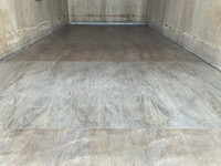 いすゞエルフアルミバン小型（2t・3t）[写真15]