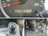 いすゞエルフアルミバン小型（2t・3t）[写真39]