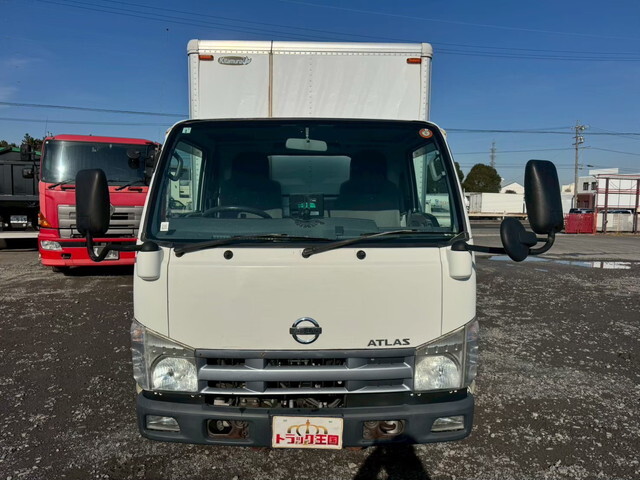 日産アトラスパネルバン小型（2t・3t）[写真12]