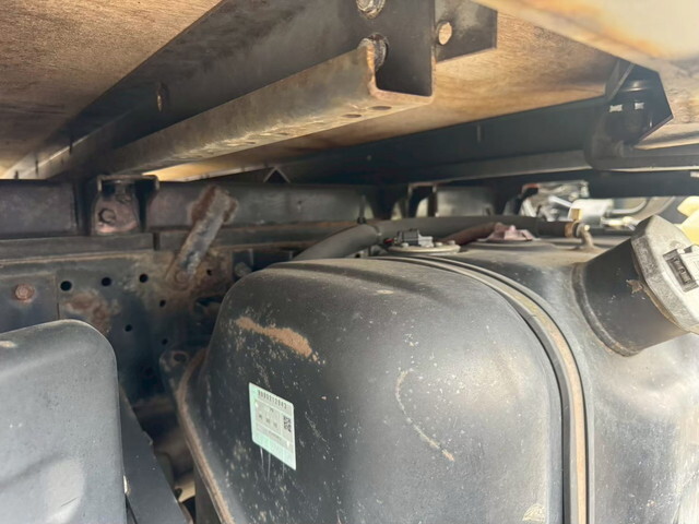 日産アトラスパネルバン小型（2t・3t）[写真29]