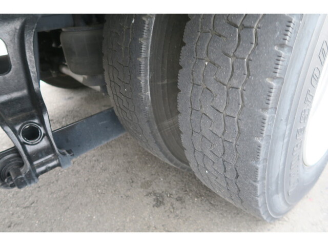 日野レンジャー冷凍車（冷蔵車）中型（4t）[写真20]