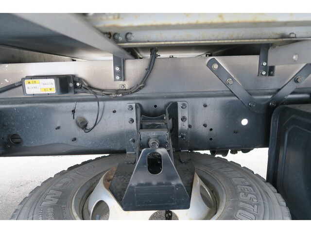 日野レンジャー冷凍車（冷蔵車）中型（4t）[写真22]