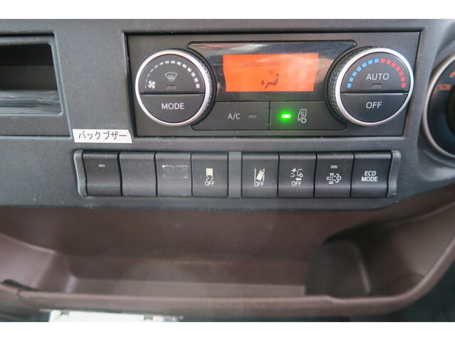 日野レンジャー冷凍車（冷蔵車）中型（4t）[写真36]