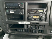 いすゞギガアルミウイング大型（10t）[写真27]