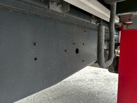 いすゞギガアルミウイング大型（10t）[写真38]