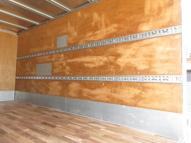 日野デュトロアルミバン小型（2t・3t）[写真11]