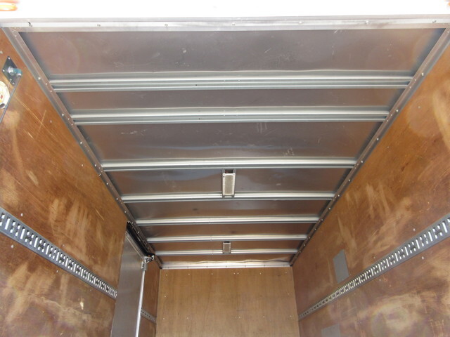 日野デュトロアルミバン小型（2t・3t）[写真12]