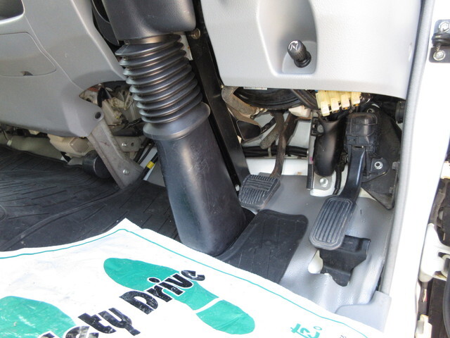 日野デュトロアルミバン小型（2t・3t）[写真23]