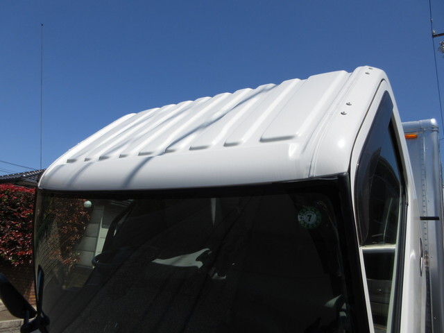 日野デュトロアルミバン小型（2t・3t）[写真32]