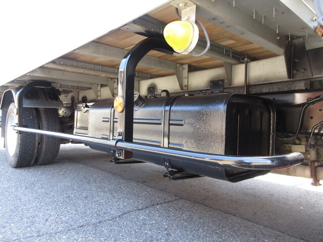 日野デュトロアルミバン小型（2t・3t）[写真33]