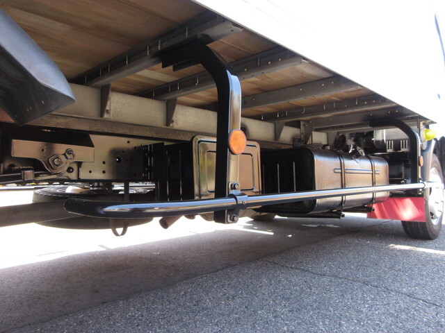 日野デュトロアルミバン小型（2t・3t）[写真34]