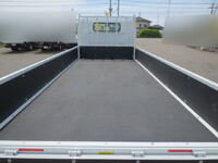 三菱ふそうキャンター平ボディ小型（2t・3t）[写真10]