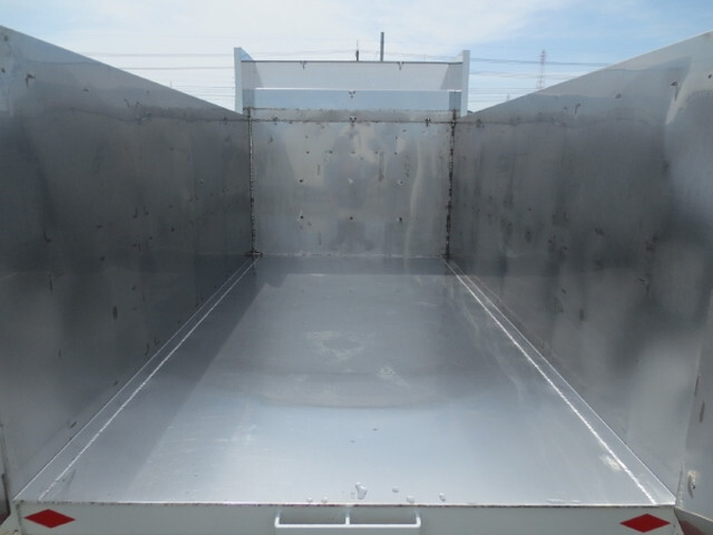 三菱ふそうキャンター深ダンプ（土砂禁ダンプ）小型（2t・3t）[写真09]