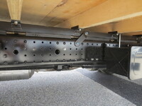 三菱ふそうキャンター平ボディ小型（2t・3t）[写真11]