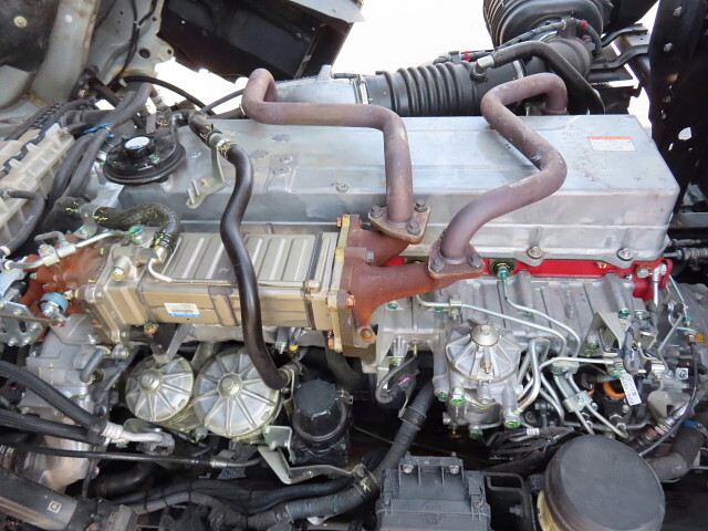 日野プロフィア冷凍車（冷蔵車）大型（10t）[写真16]