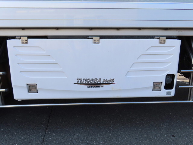 日野プロフィア冷凍車（冷蔵車）大型（10t）[写真31]