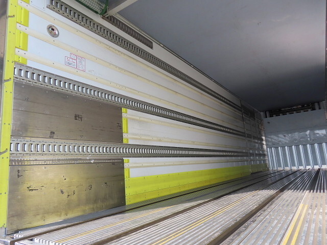 日野プロフィア冷凍車（冷蔵車）大型（10t）[写真35]