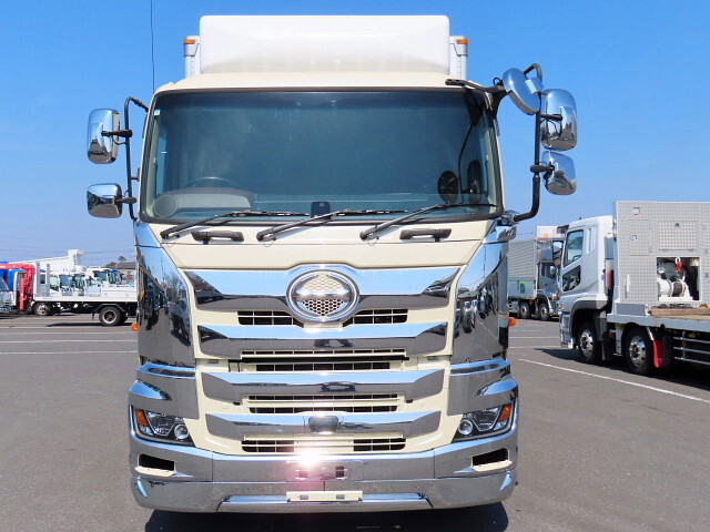 日野プロフィア冷凍車（冷蔵車）大型（10t）[写真04]