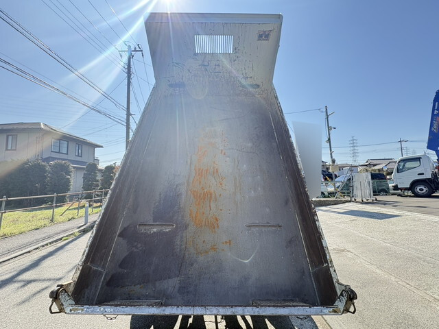 日野デュトロローダーダンプ小型（2t・3t）[写真11]