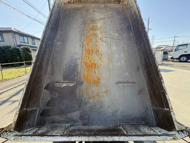 日野デュトロローダーダンプ小型（2t・3t）[写真12]