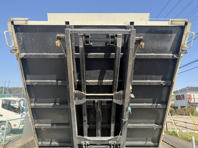 日野デュトロローダーダンプ小型（2t・3t）[写真14]