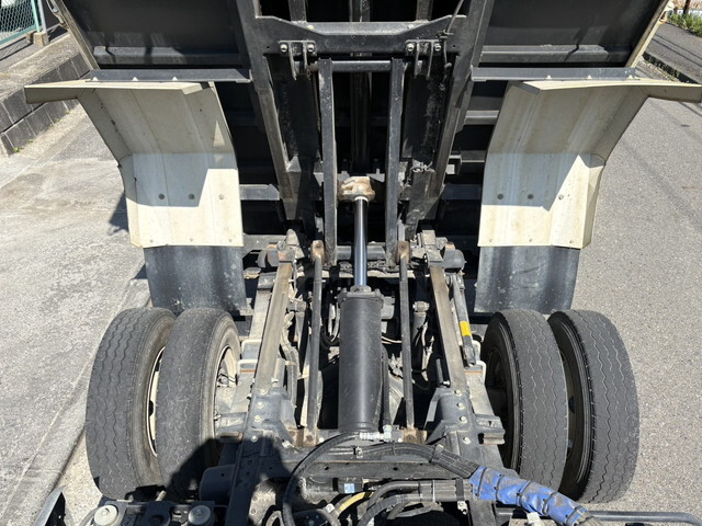 日野デュトロローダーダンプ小型（2t・3t）[写真15]