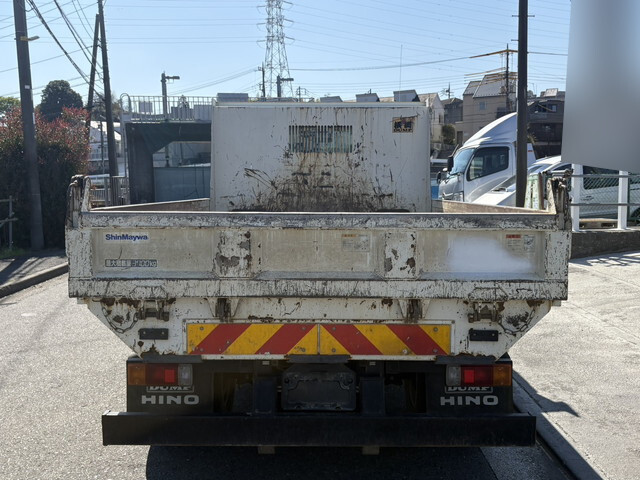 日野デュトロローダーダンプ小型（2t・3t）[写真08]