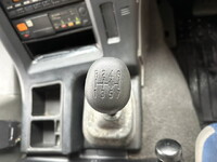 いすゞギガアルミウイング大型（10t）[写真29]