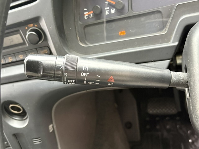 いすゞギガアルミウイング大型（10t）[写真31]