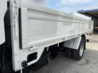 日産アトラス平ボディ小型（2t・3t）[写真15]