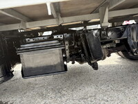 日産アトラス平ボディ小型（2t・3t）[写真16]