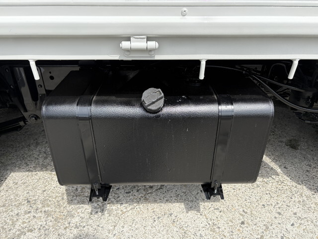 日産アトラス平ボディ小型（2t・3t）[写真22]