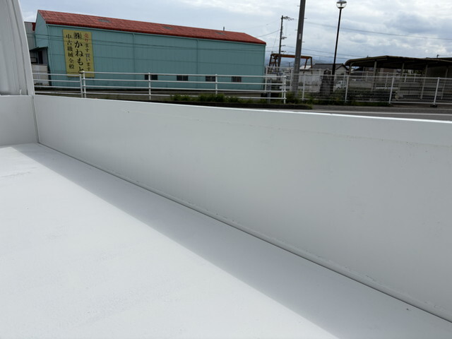 日産アトラス平ボディ小型（2t・3t）[写真26]