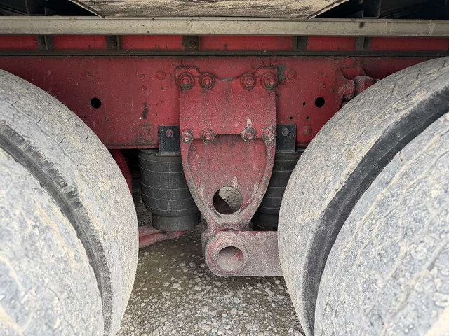 日野プロフィア冷蔵冷凍ウイング大型（10t）[写真25]